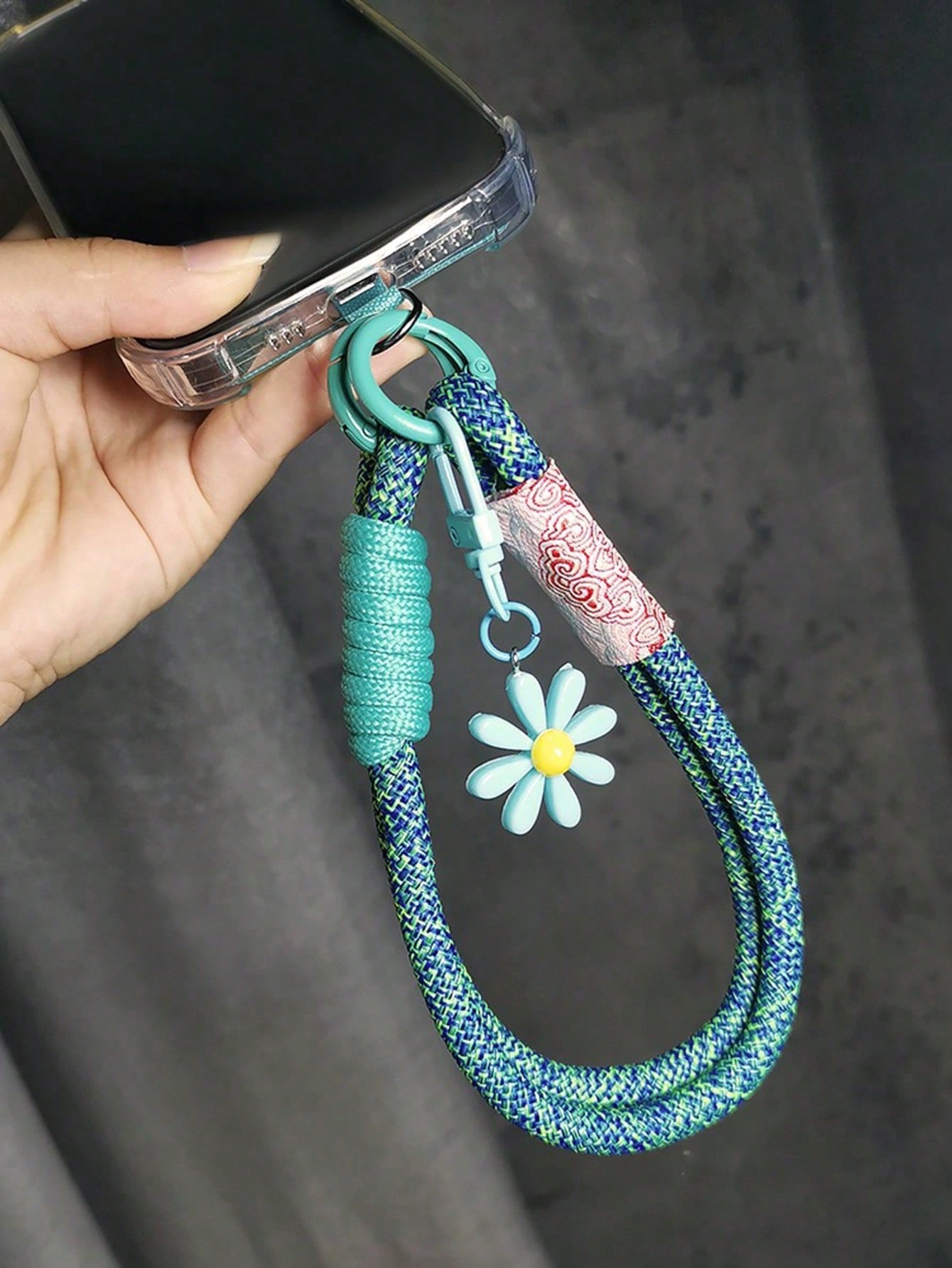 Petal Pop Wrist Charm